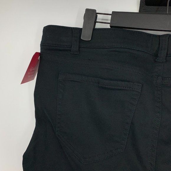 Isabel Maternity by Ingrid & Isabel Utility Jeggings Black Moto Skinny - Picture 12 of 15